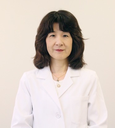 小田　由美